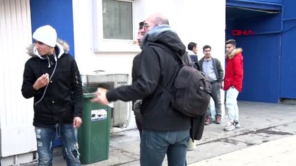 İstanbul'da otogarda göçmen yoğunluğu