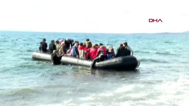 Çanakkale ayvacık'ta göçmenler botlarla yunan adalarına geçmeye çalışıyor-3