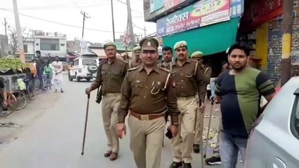 शामली: नमाज के बाद पुलिस ने की शांती बनाएं रखने की अपील