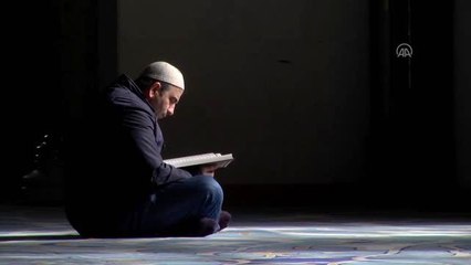 Çamlıca Camisinde İdlib şehitleri için dua edildi