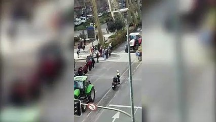 Más de 2.000 ganaderos se manifiestan en Santander