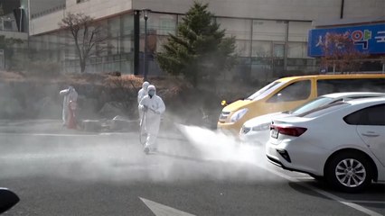 اتساع رقعة انتشار كورونا وإجراءات مشددة لمواجهته عربيا