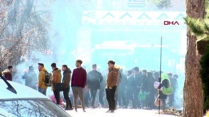 Pazarkule sınır kapısında göçmenlere yunanistan'dan gaz bombalı müdahale