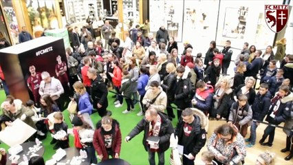 La séance de dédicaces au Muse en vidéo !