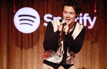 Harry Styles isn't 'sending a message' with fashion choices