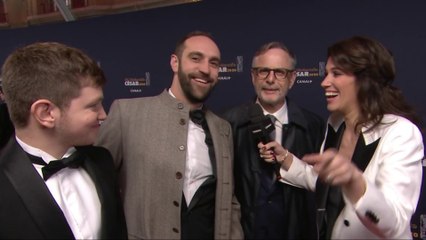 L'équipe du film Au nom de la terre sur le tapis rouge - César 2020