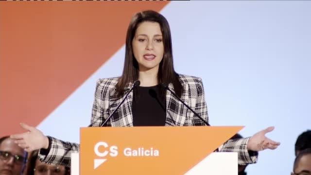 Arrimadas: Lo único que hemos recibido del PP en Galicia es una oferta de absorción
