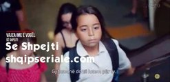 Vajza ime e vogël - Së Shpejti