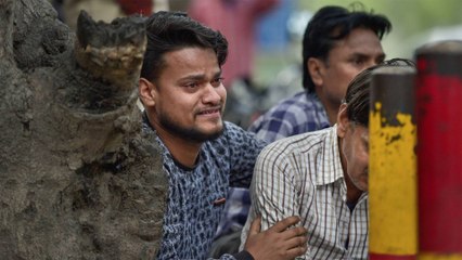 Télécharger la video: Delhi violence: Death toll reaches 41; 123 FIRs registered