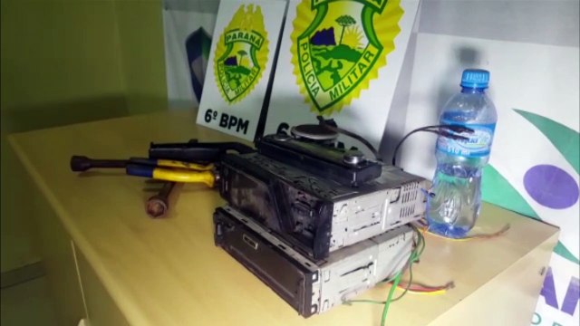 PM prende homem por furto de acessórios de veículos no pátio do Detran em Cascavel