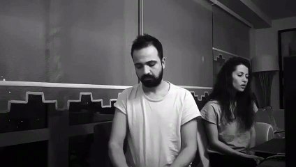 Derya Uluğ ile Asil Gök’ten Mehmetçik İçin Duygulandıran Hareket