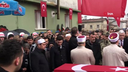 Download Video: İdlib şehidi Uzman Çavuş Emin Yıldırım son yolculuğuna uğurlandı