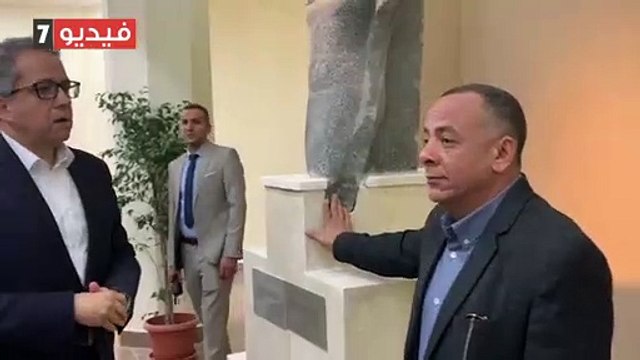 وزير السياحة والآثار يتفقد متحف الغردقة قبل وصول رئيس الوزراء
