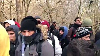 Düzensiz göçmenler Yunanistan sınırına dayandı (1) - EDİRNE