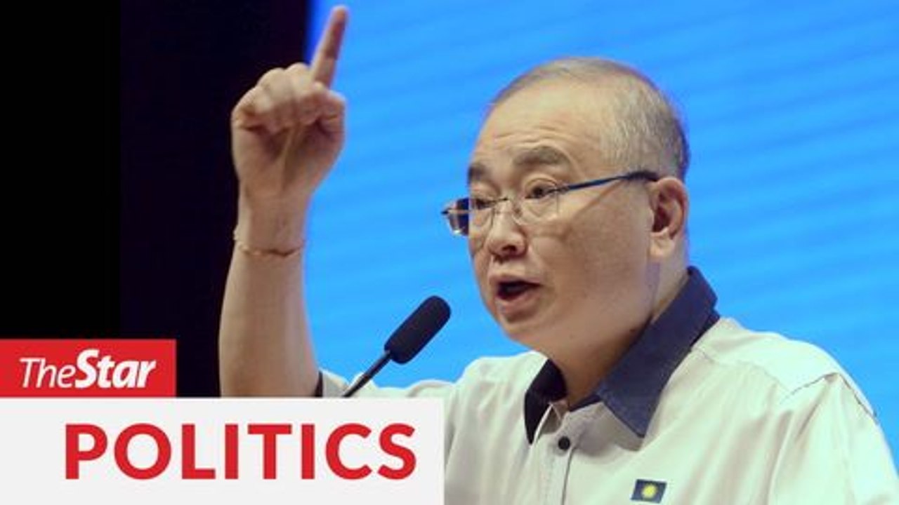 Dr Wee chides Pakatan for flip-flopping decisions on PM candidate