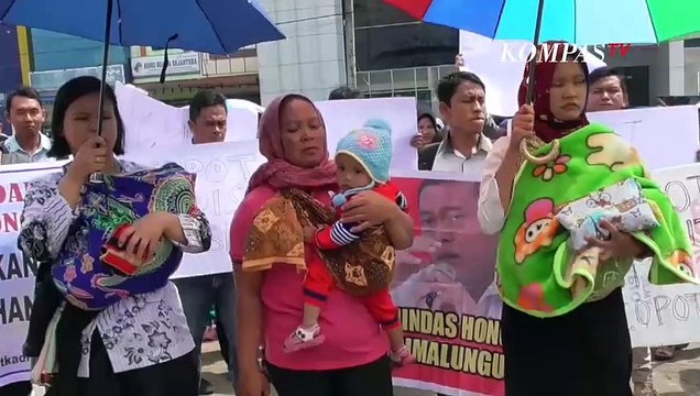Demo Guru Honorer Sambil Menangis, Penuh Kemarahan dan Hampir Rusuh, Ada Pungli di Dinas Pendidikan