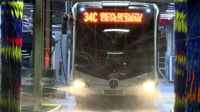 İstanbul'da metrobüs ve duraklarda 'koronavirüs önlemi