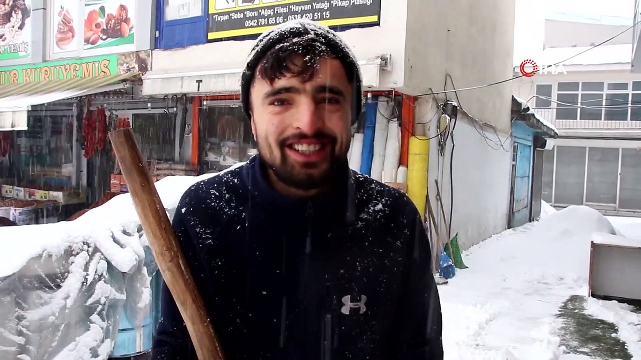 Vartolular Mart Ayını Beklerken Kar Sürprizi İle Uyandılar