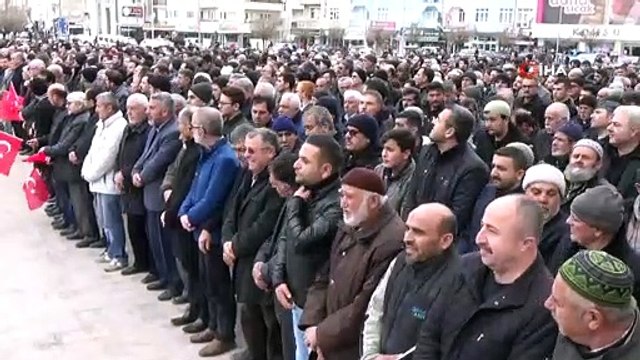 Karaman’da İdlib şehitleri için gıyabi cenaze namazı kılındı