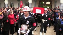 İdlib şehidi Astsubay Çavuş Mehmet Muhammet Akay, son yolculuğuna uğurlandı - MERSİN