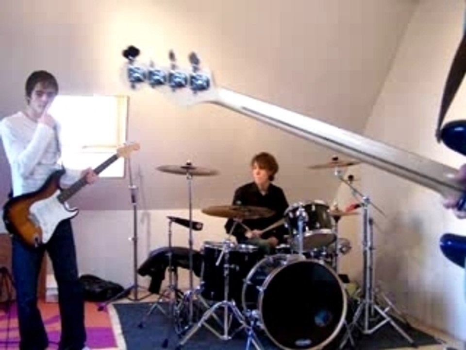 Give It Away Cover - Red Hot Chili Peppers - Intro-ck