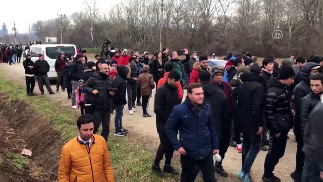 Avrupa'ya geçmek isteyen düzensiz göçmenlerin zor şartlardaki bekleyişi sürüyor - EDİRNE