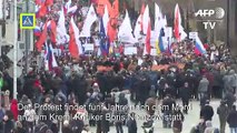 Moskau: Tausende fordern 