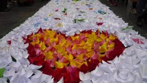 Un tapis d'origamis au coeur de Bruxelles pour les patients atteints de maladies rares