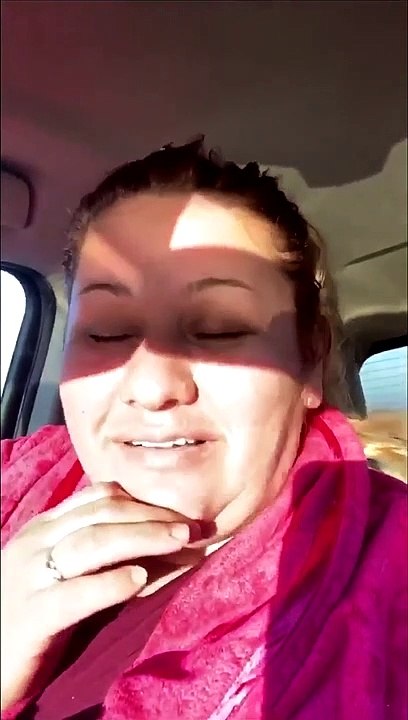 Elle pensait accompagner ses enfants à l’école mais elle a oublié un petit détail