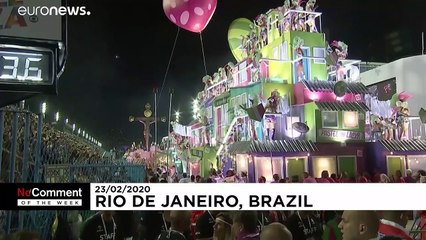 Die Bilder der Woche: Samba, Covid-19 und sowjetische Weltkriegspanzer