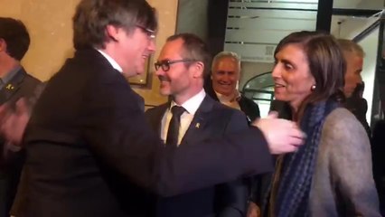 Download Video: Puigdemont llega a la Casa de la Generalitat en Perpignan