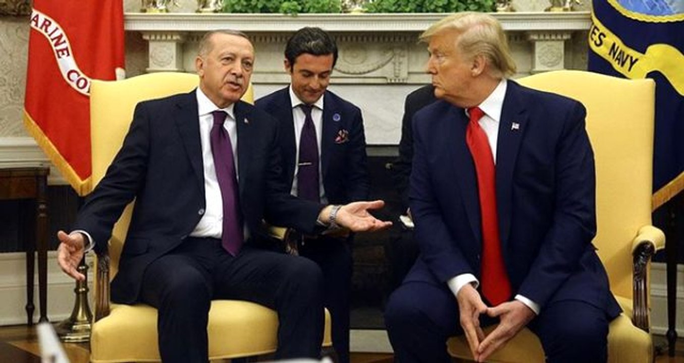 Son Dakika: Donald Trump: Türkiye'nin Patriot füze talebiyle ilgili Cumhurbaşkanı Erdoğan ile konuşuyoruz