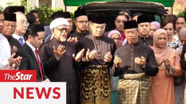 Muhyiddin heads to Istana to be sworn in as Malaysia's 8th Prime Minister