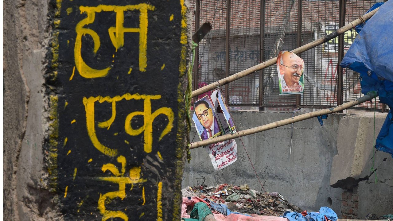 Delhi: How Hindus helped Muslims, Muslims helped Hindus