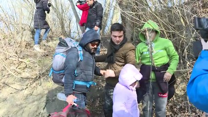 Düzensiz göçmen hareketliliği Meriç'te devam ediyor - EDİRNE