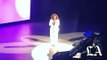 Oprah Winfrey tombe sur scène en trébuchant pendant un discours !