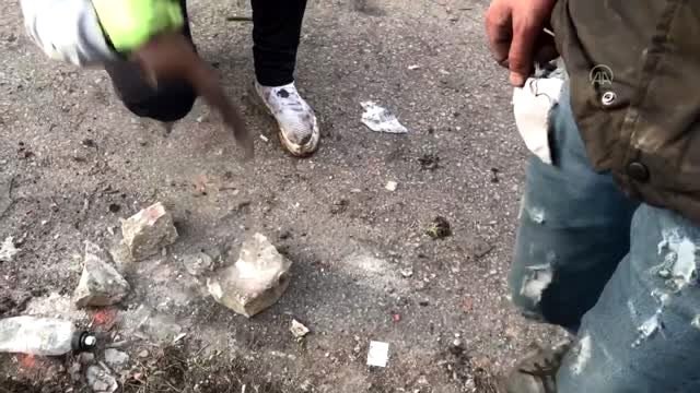 Yunan sınır polisi göçmenlere biber gazı ve ses bombasıyla müdahale etti (3)