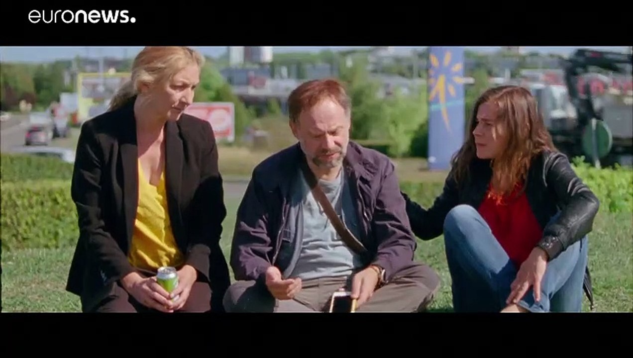 Social-Media-Satire: 'Effacer l'historique' holt Silbernen Bären