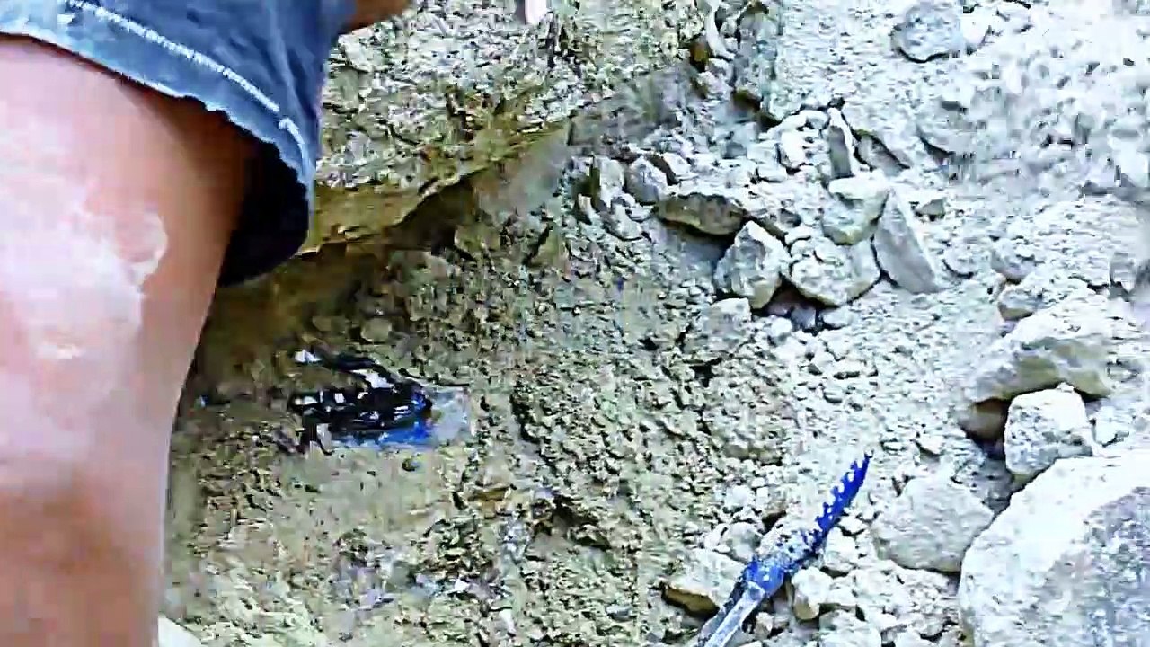 Une Opale bleue géante découverte au mexique... Magnifique