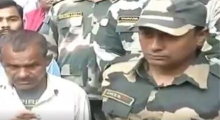 His home was burning in Delhi, Jawan stands strong on duty