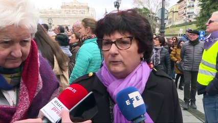 Las mujeres también piden su sitio en la Iglesia