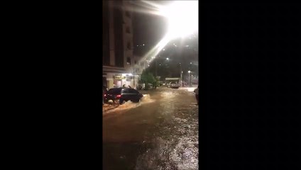 Alagamento na região do Parque Moscoso, em Vitória