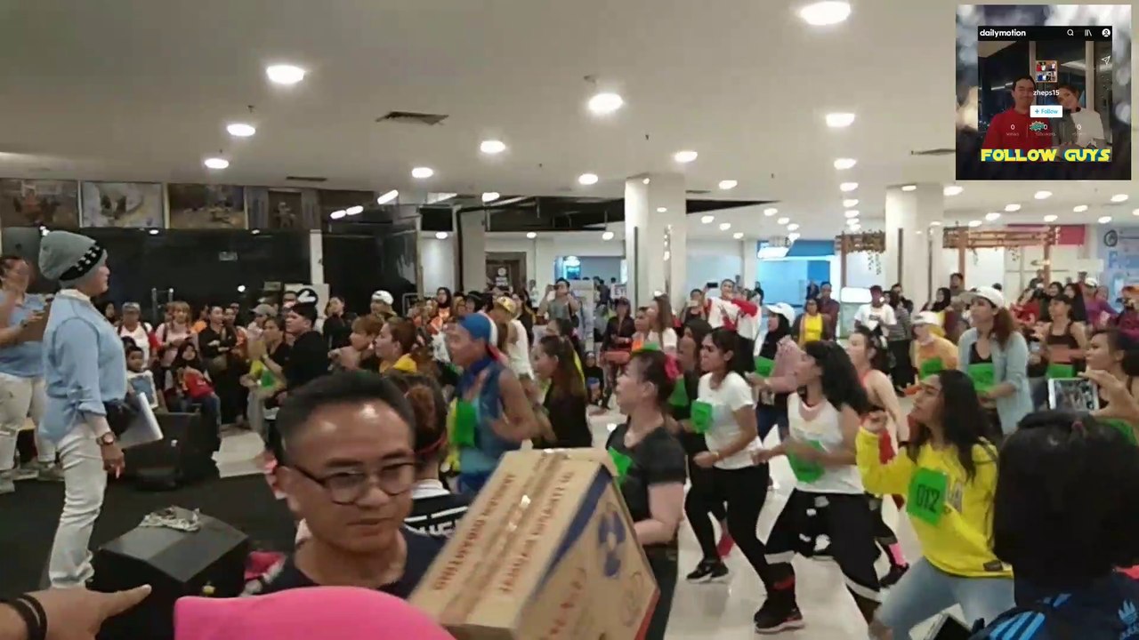 LOMBA AEROBIK KEREN DI D MALL DEPOK