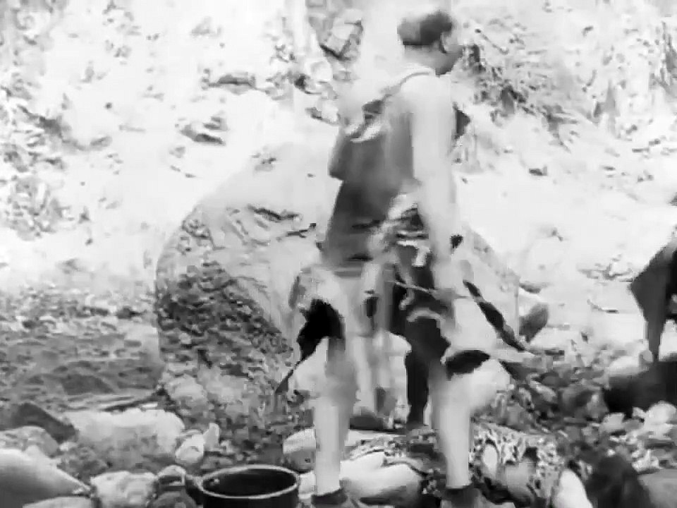 His Prehistoric Past (1914) Charlie Chaplin HD