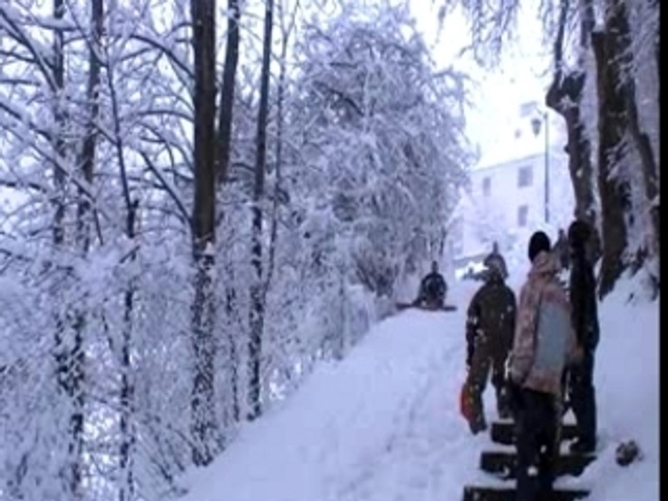 Big-jim dans les rue de venosc..ule action..le 04.02.08