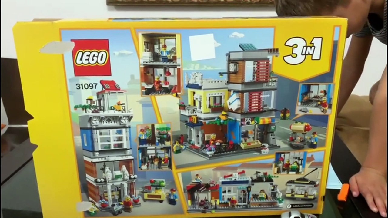 Lego City Creator 3 in 1  Maya&Antonyo Life