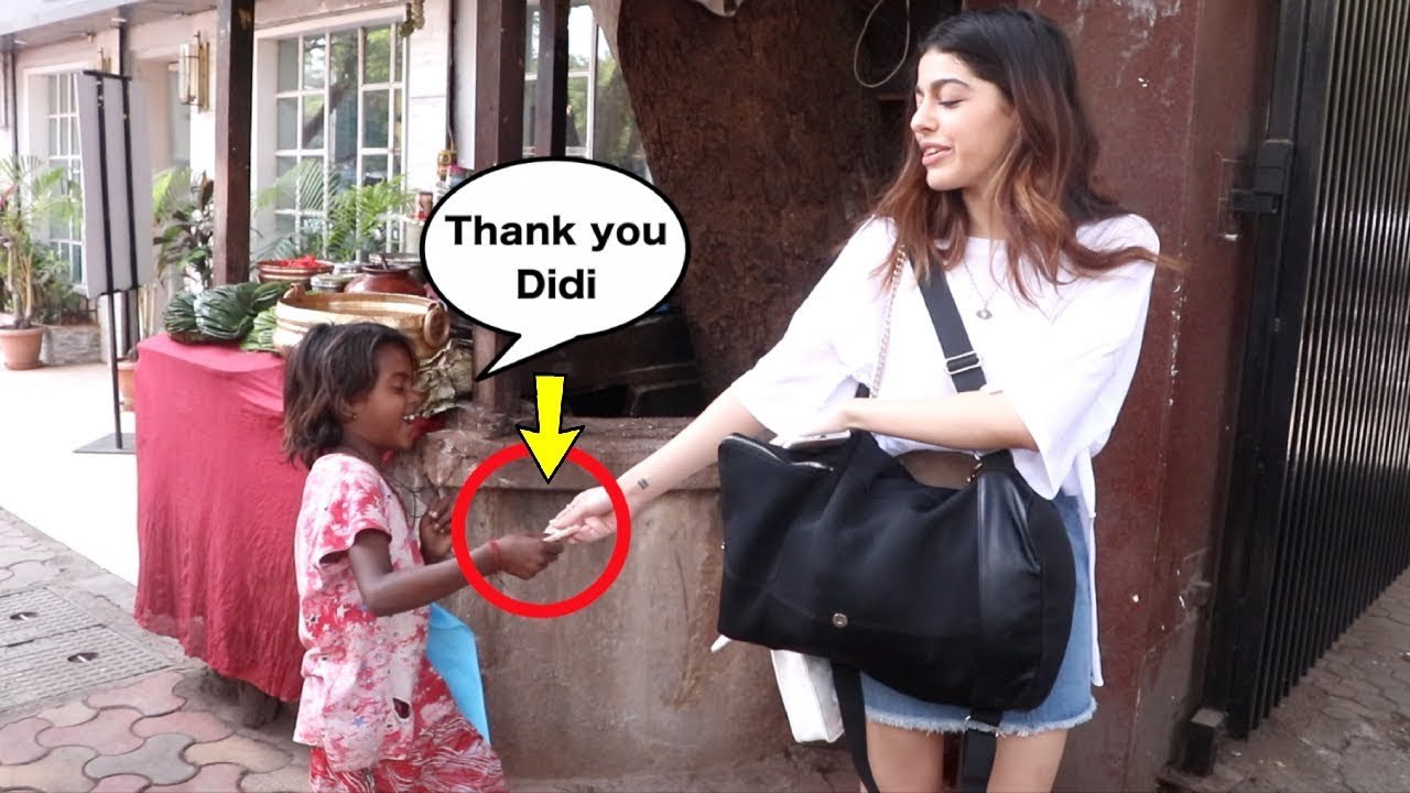Beggar Asking For Food to Alaia Furniturewalla as she was spotted At Prithvi cafe in Juhu
