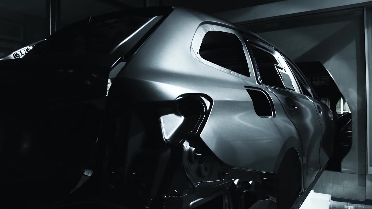 Dust particle analysis in the paint shop - BMW Group Plant Munich