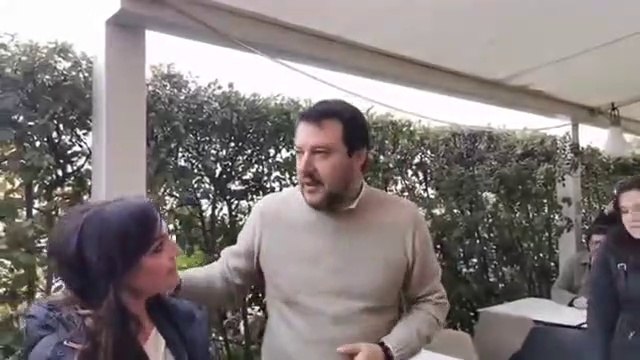 Coronavirus, Salvini: 3,6 miliardi sono come un'aspirina Il leader della Lega: Secondo i produttori ne servono almeno 50