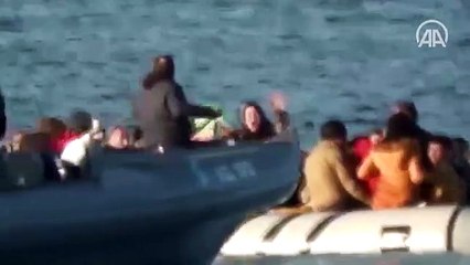 Yunan askerlerinin göçmenlere orantısız müdahalesi